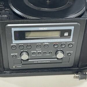 Record, Cd and Cassette Player